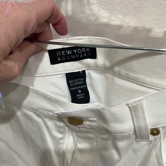 Women’s jeans - Picture 2 of 2